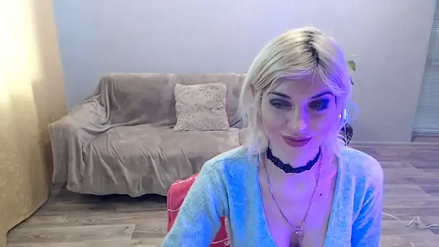 Snapshot of SexyBeatriice chatting on 02-16-26, 07:26 SexyBeatriice online show from 02-16-26, 07:26