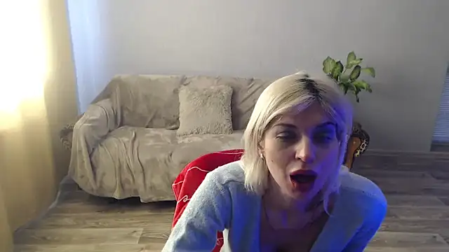 Snapshot of SexyBeatriice chatting on 02-27-26, 07:30 SexyBeatriice online show from 02-27-26, 07:30