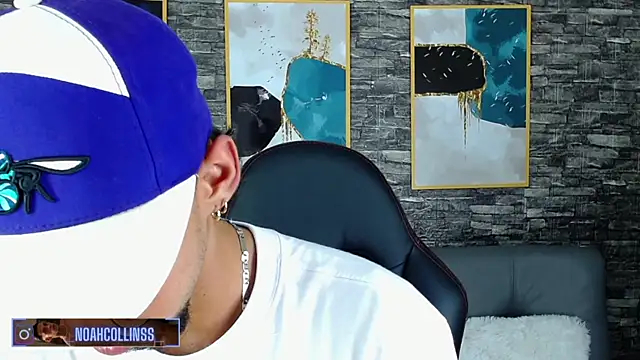 Snapshot of Sam_culhane chatting on 01-28-25, 02:32 Sam culhane online show from 01-28-25, 02:32