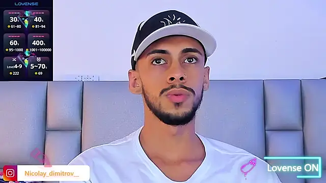 Snapshot of Sam_culhane chatting on 10-01-25, 03:56 Sam culhane online show from 10-01-25, 03:56