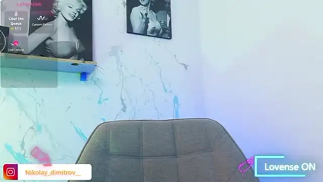 Snapshot of Sam_culhane chatting on 11-20-25, 06:13 Sam culhane online show from 11-20-25, 06:13