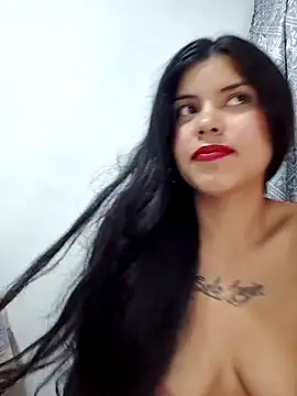 Snapshot of Angela_Sophie chatting on 11-05-25, 05:29 Angela Sophie online show from 11-05-25, 05:29