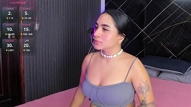 Estefy gomez09 online show from 10-30-25, 04:03