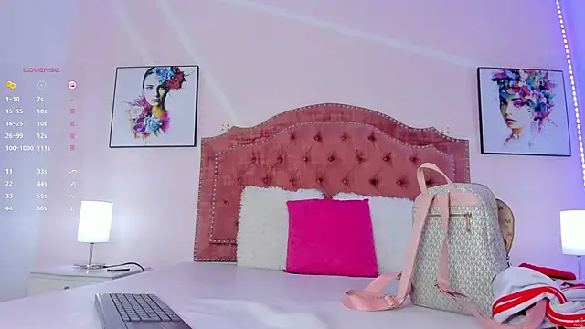 Mia greco  online show from 03-21-25, 08:08