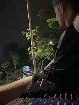 arevalo1124 online show from 10-16-25, 05:30