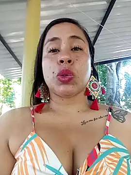 kamila lovee online show from 10-13-25, 07:14