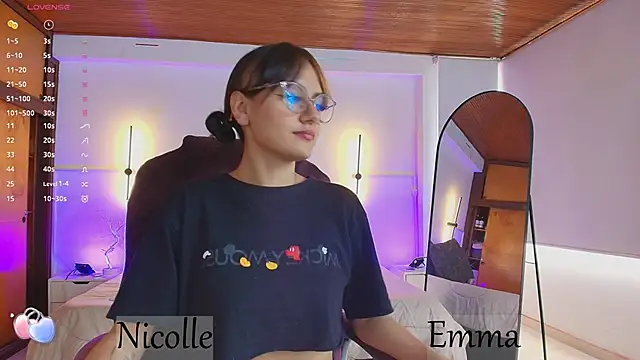  Emma11 online show from 03-03-25, 07:39