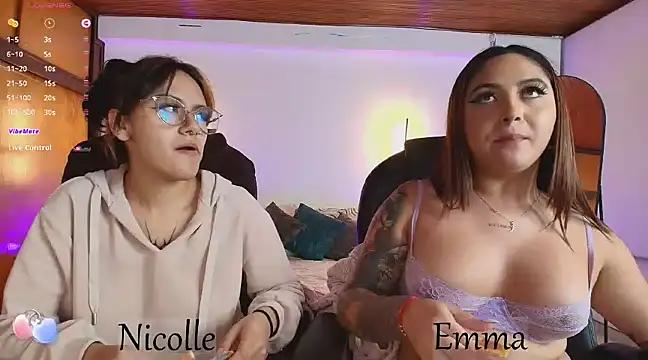  Emma11 online show from 03-12-25, 01:36
