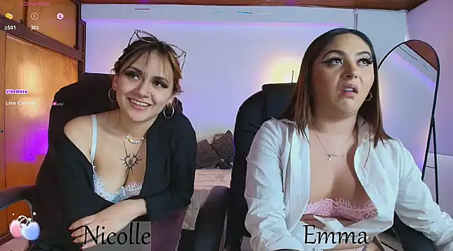  Emma11 online show from 03-13-25, 10:32