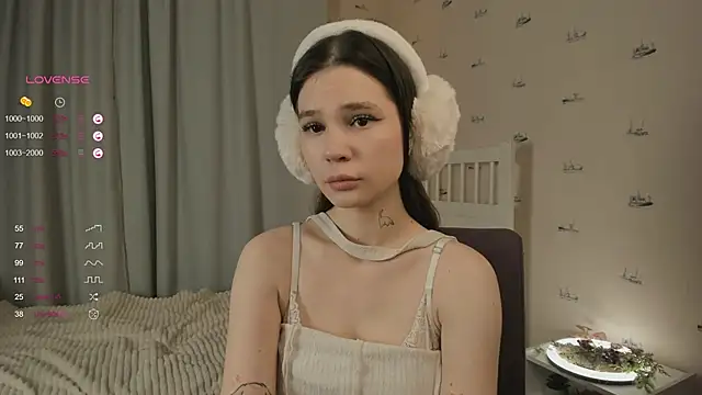 OdetteAven online show from 02-01-25, 12:16