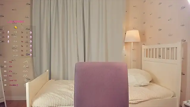 OdetteAven online show from 02-02-25, 08:35