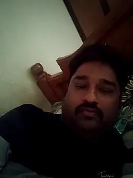 mathavan2006 online show from 10-13-25, 01:38