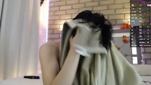 biel biel online show from 10-21-25, 05:30