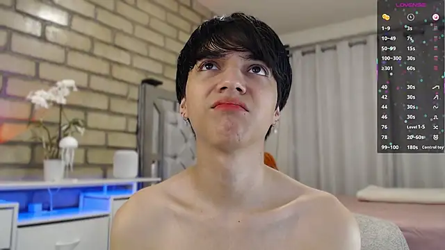 Snapshot of biel_biel chatting on 02-23-26, 05:05 biel biel online show from 02-23-26, 05:05