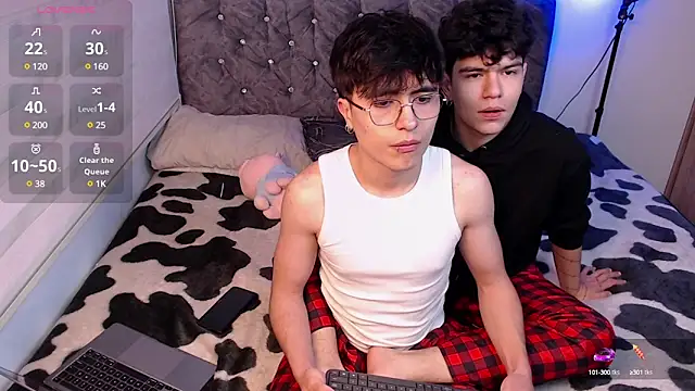 stiven and ale online show from 02-16-25, 06:10