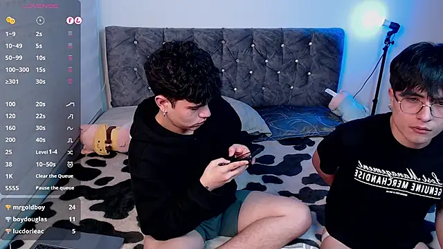 stiven and ale online show from 02-18-25, 10:49
