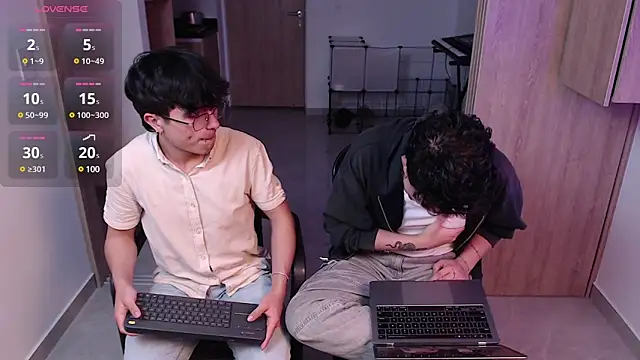 stiven and ale online show from 03-19-25, 03:30