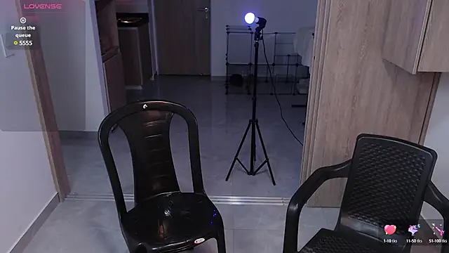 stiven and ale online show from 03-20-25, 05:35