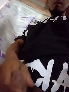 Snapshot of Jean18060 chatting on 10-10-25, 01:15 Jean18060 online show from 10-10-25, 01:15