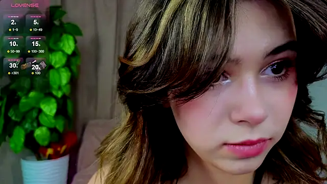 Snapshot of Hotary_Yuko chatting on 03-03-25, 01:42 Hotary Yuko online show from 03-03-25, 01:42