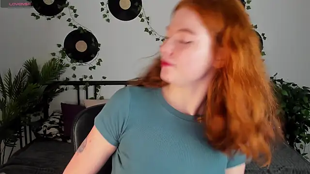 SophieOuld online show from 03-18-25, 03:20