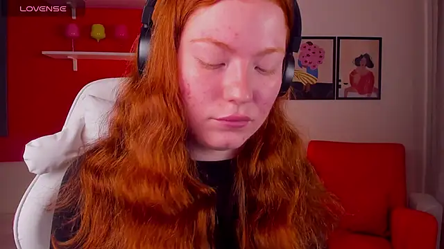 SophieOuld online show from 09-26-25, 03:32