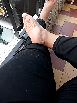 aleya bliss online show from 02-21-26, 10:44