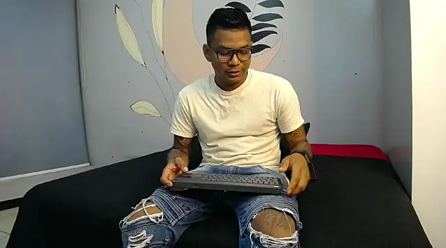 Saipadpuer30 online show from 02-08-25, 03:30