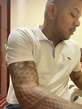 Saipadpuer30 online show from 10-19-25, 05:41