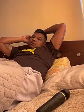 Saipadpuer30 online show from 11-17-25, 02:34