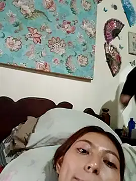 Snapshot of Little_Saori chatting on 02-17-25, 04:26 Little Saori online show from 02-17-25, 04:26