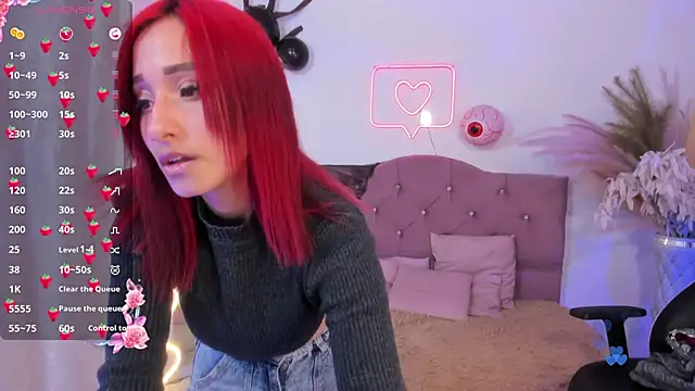 Snapshot of palmerfox_tay chatting on 10-17-25, 03:20 palmerfox tay online show from 10-17-25, 03:20