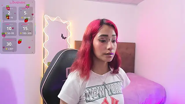 Snapshot of palmerfox_tay chatting on 11-07-25, 03:28 palmerfox tay online show from 11-07-25, 03:28