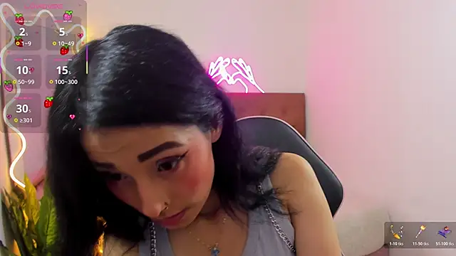 Snapshot of palmerfox_tay chatting on 11-26-25, 03:40 palmerfox tay online show from 11-26-25, 03:40