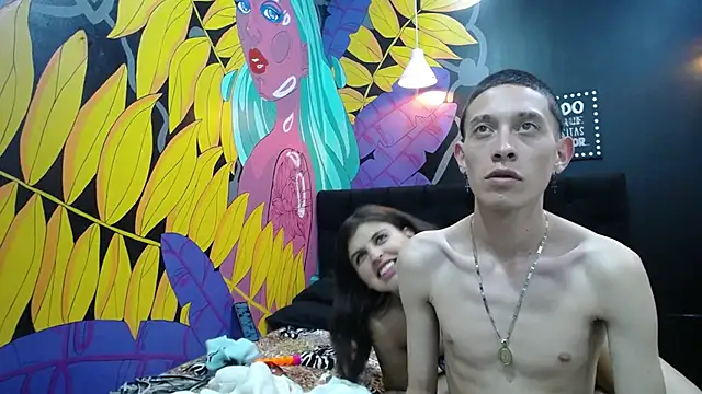 Snapshot of SimonAndJocelyn chatting on 02-07-25, 09:58 SimonAndJocelyn online show from 02-07-25, 09:58