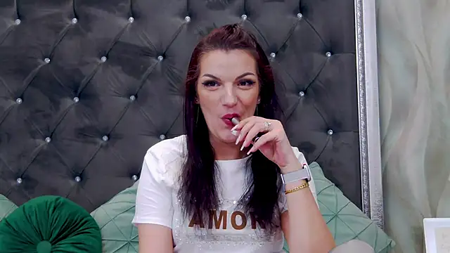 Snapshot of LissaAnn chatting on 02-26-25, 09:58 LissaAnn online show from 02-26-25, 09:58