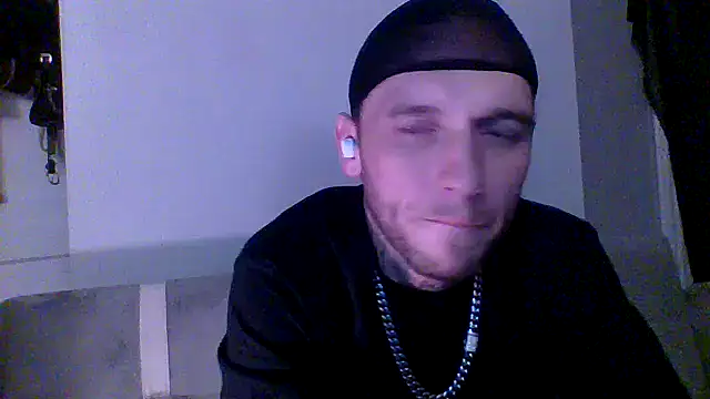 cruz815 online show from 11-30-25, 12:58