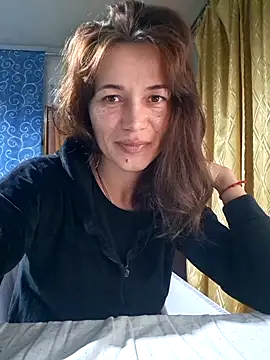 Snapshot of Belladonna253 chatting on 10-23-25, 09:13 Belladonna253 online show from 10-23-25, 09:13