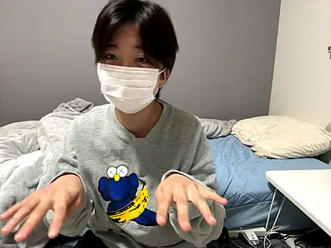 Snapshot of kr_koma55xo chatting on 10-04-25, 02:04 kr koma55xo online show from 10-04-25, 02:04