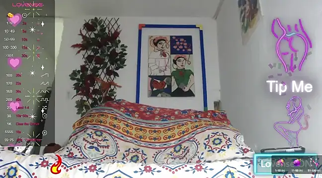 Charlotte Spicy online show from 02-24-25, 12:37