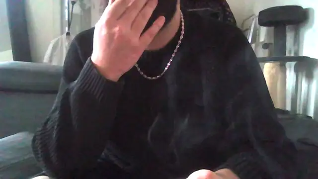 Zer oki online show from 03-22-25, 04:26