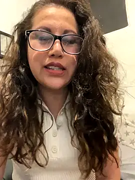 MirandaLatinaLovely online show from 12-18-25, 06:08