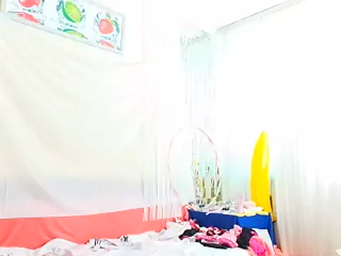 Snapshot of TwerkingCheerleader chatting on 03-12-25, 01:40 TwerkingCheerleader online show from 03-12-25, 01:40