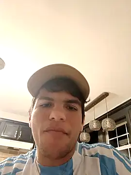 Snapshot of Elperlozo10 chatting on 02-05-25, 07:18 Elperlozo10 online show from 02-05-25, 07:18