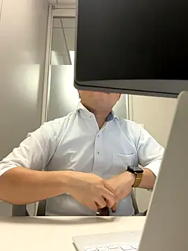 Nobu 469 online show from 10-14-25, 08:15