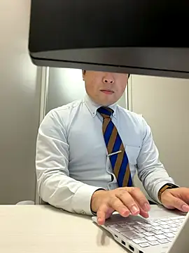 Nobu 469 online show from 12-18-25, 08:09