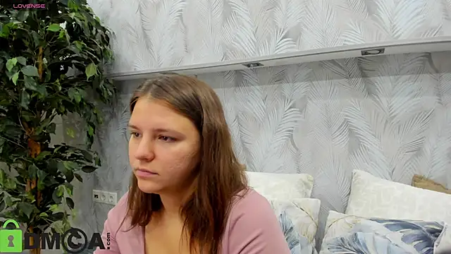 Snapshot of Jenny_Jimmy chatting on 09-25-25, 12:14 Jenny Jimmy online show from 09-25-25, 12:14