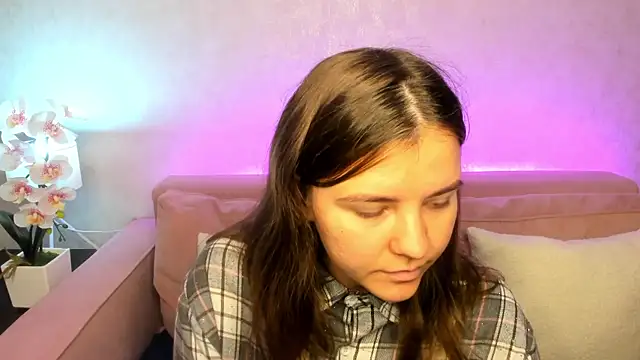 Snapshot of Jenny_Jimmy chatting on 09-28-25, 07:58 Jenny Jimmy online show from 09-28-25, 07:58