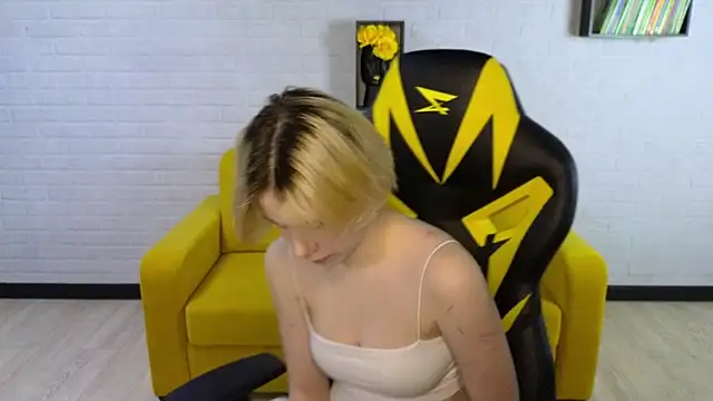 BettyCarter07 online show from 02-10-25, 01:35