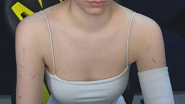 BettyCarter07 online show from 03-01-25, 07:08